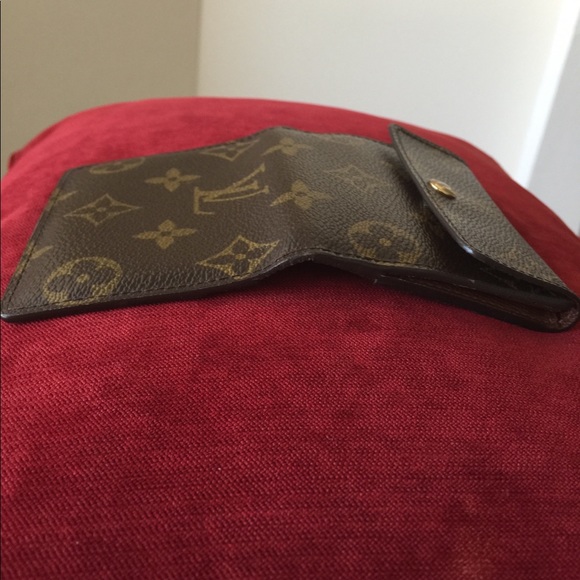 🌴SOLD🌴 Louis Vuitton Ludlow Wallet - Picture 5 of 5